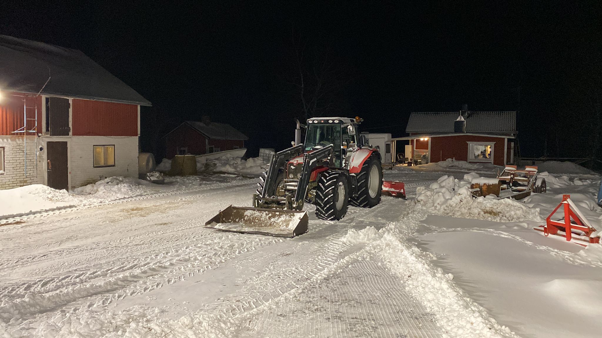 Traktoriurakointia 3