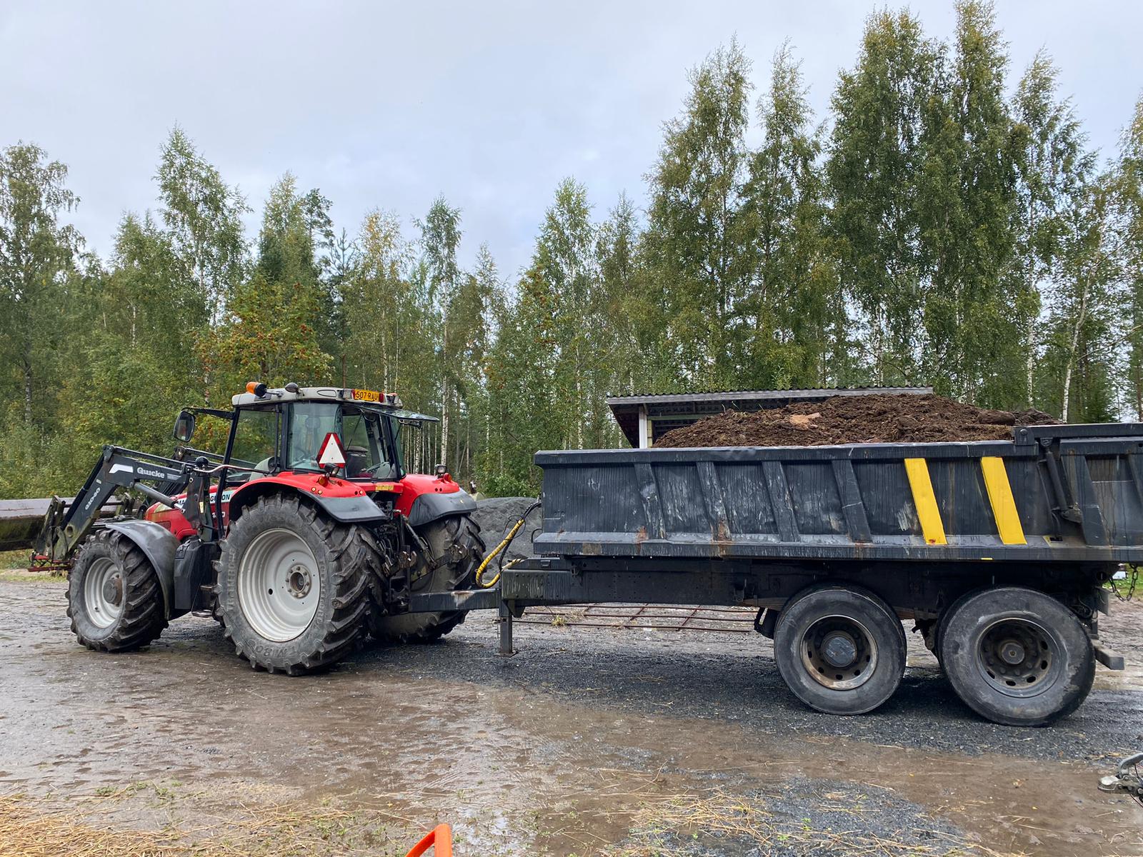 Traktoriurakointia 4